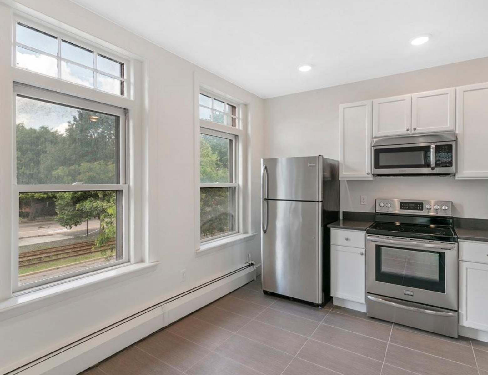 1871 Beacon St, Chestnut Hill