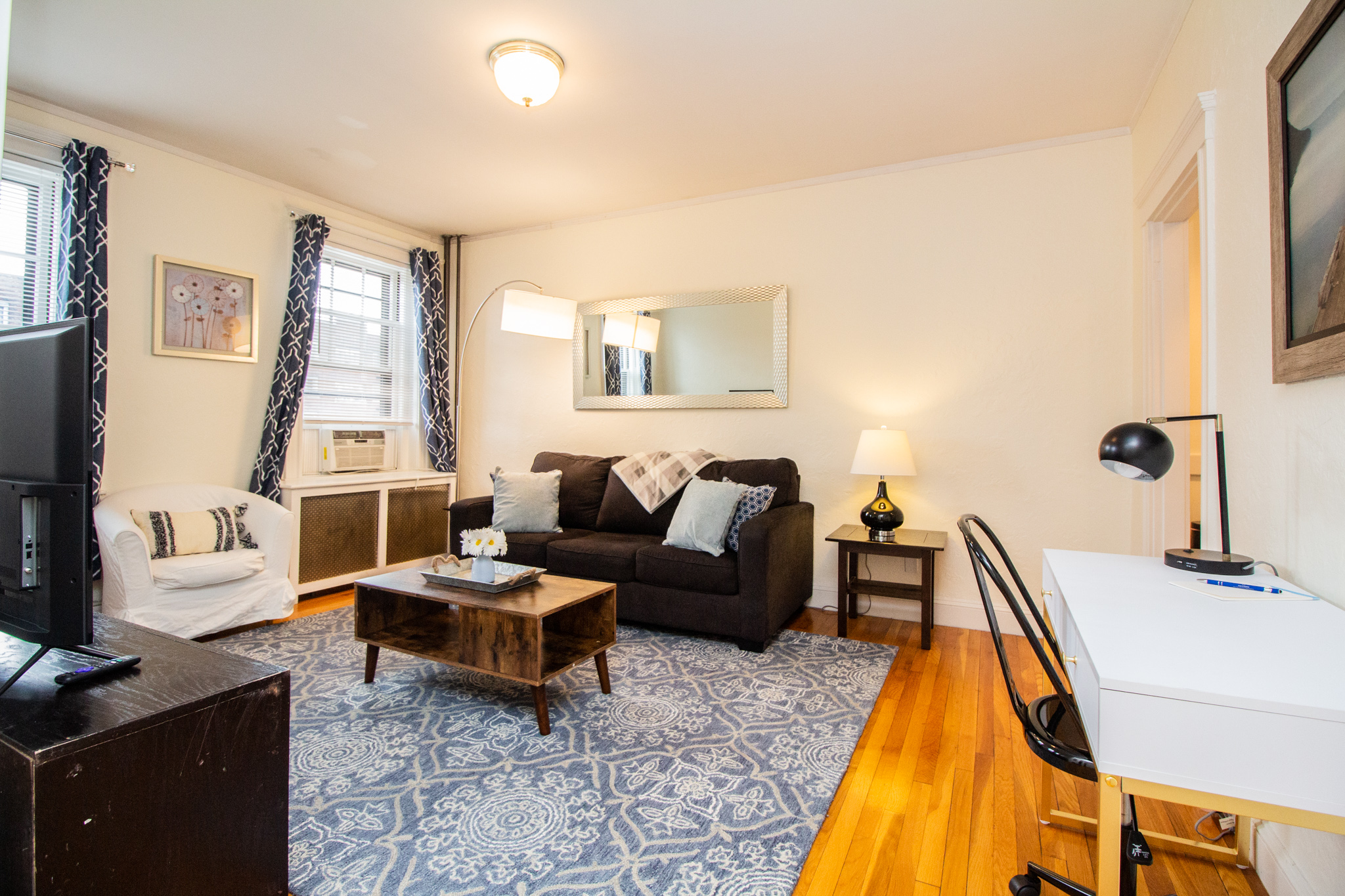 1945 Commonwealth Ave, Brighton