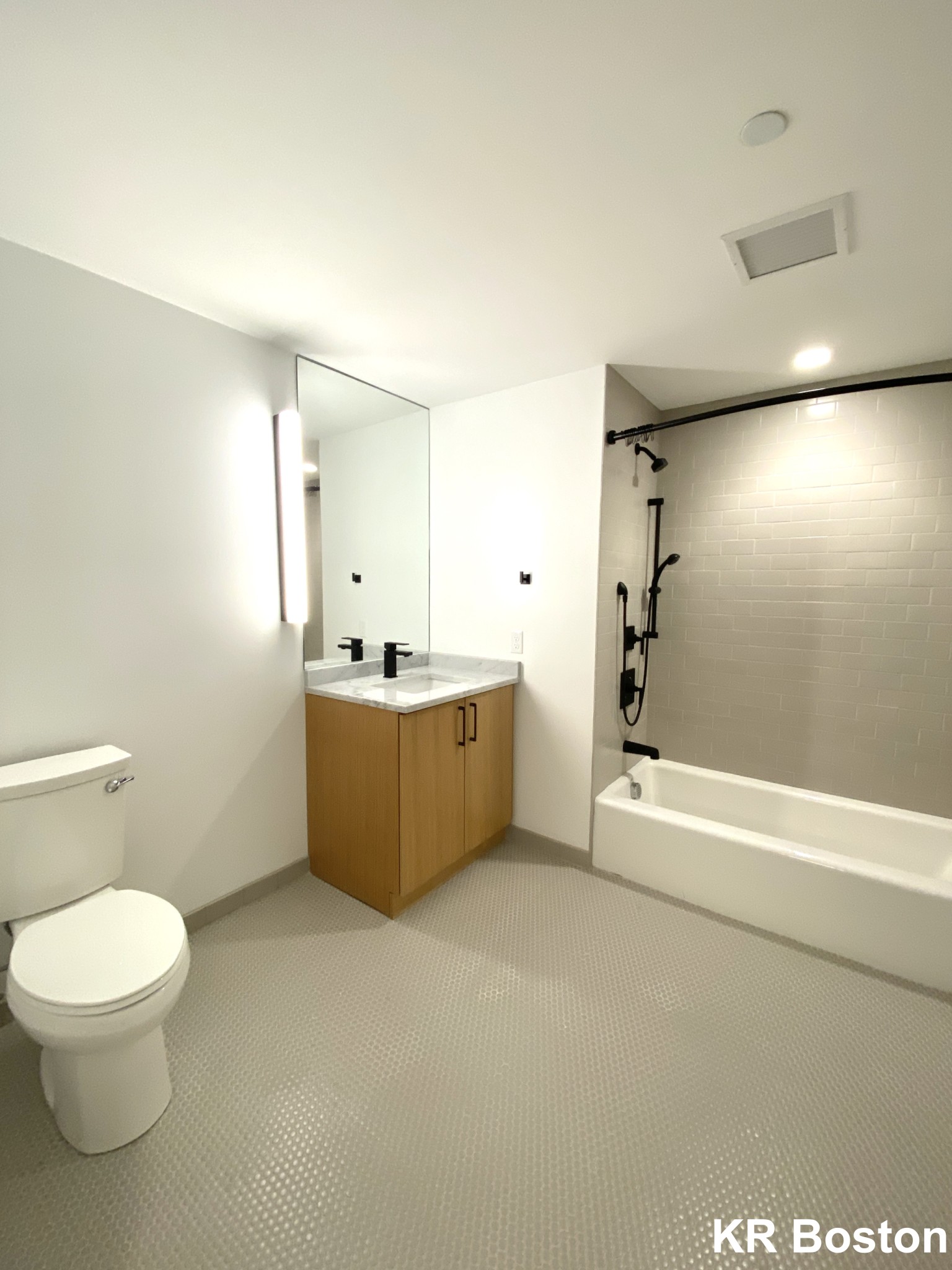 83 Gardner St`, Allston