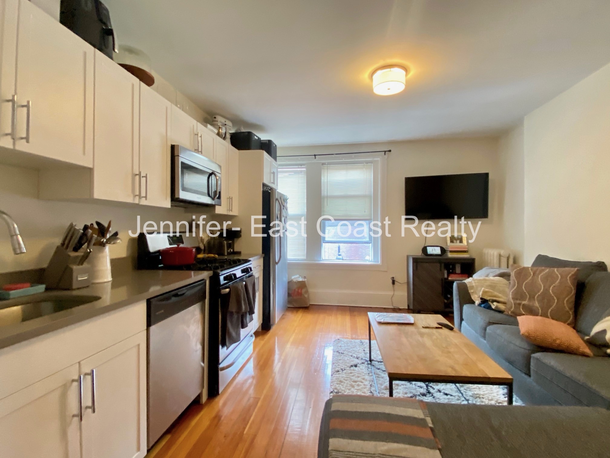 83 Harvard St, Central Village