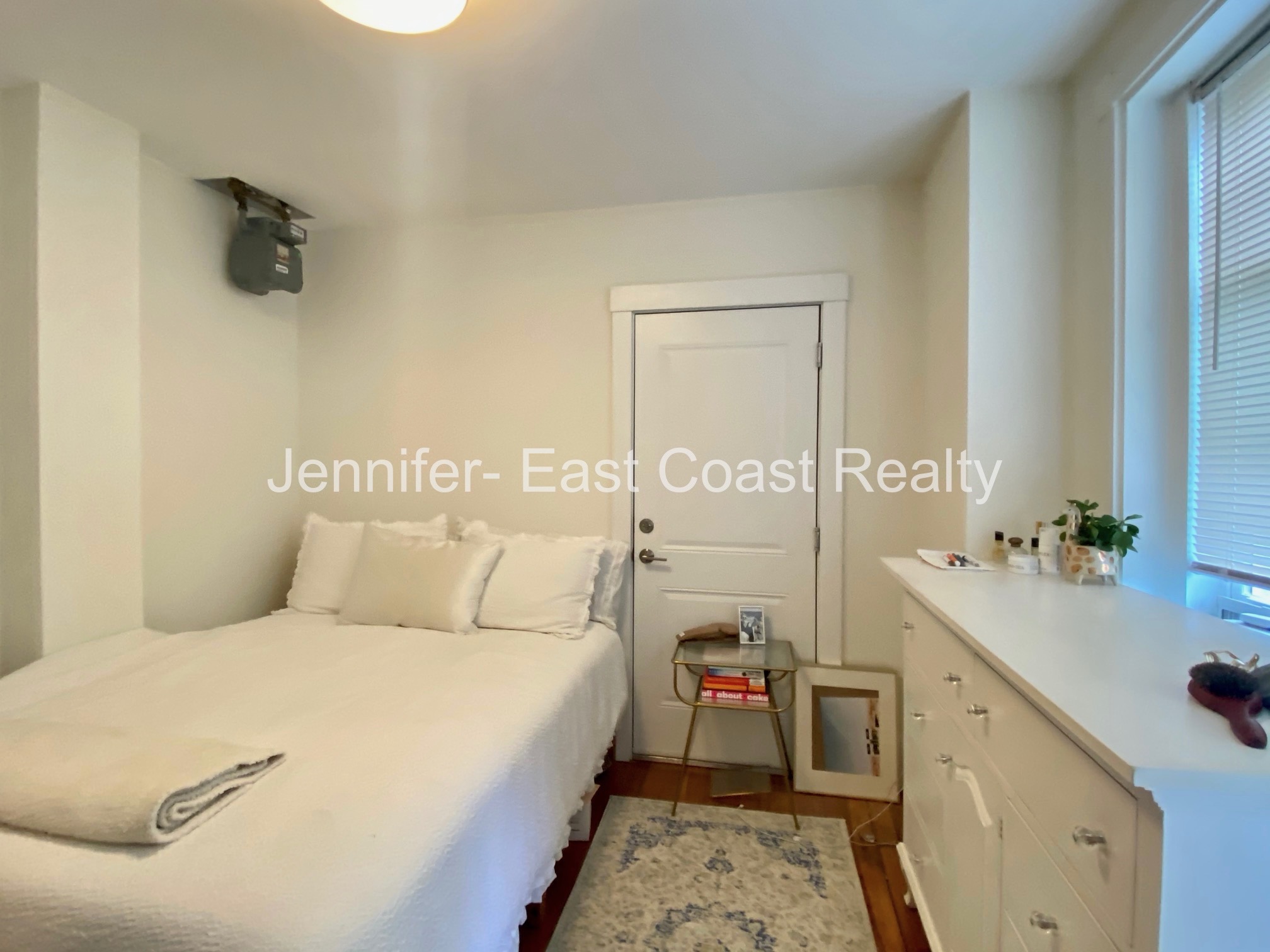 83 Harvard St, Central Village