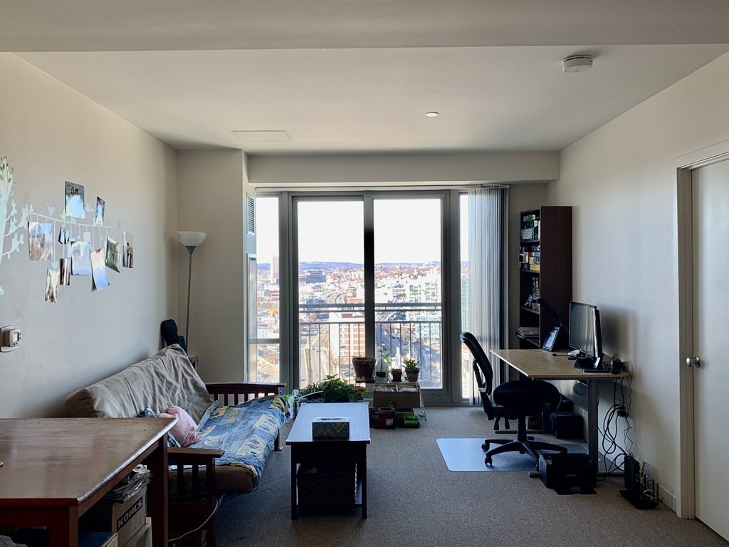 1 Leighton St, East Cambridge