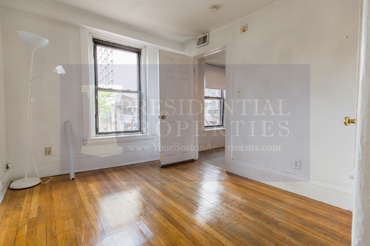 238 Cambridge St, Beacon Hill