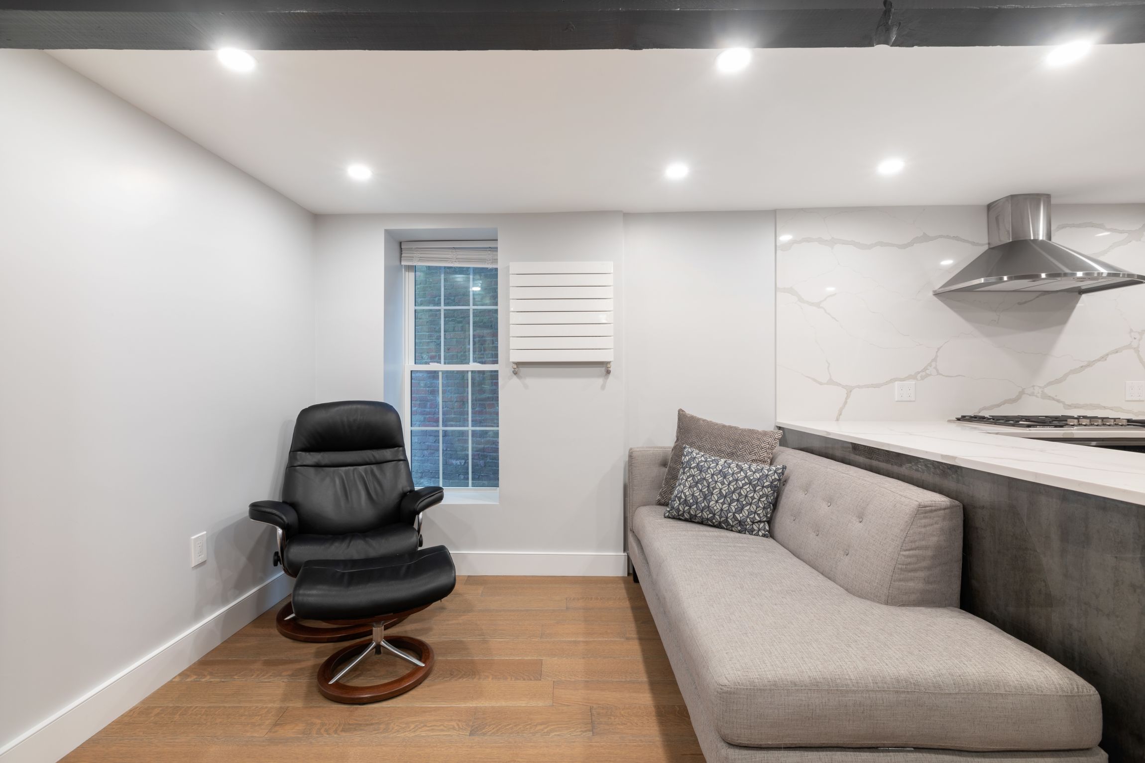 23 Unity St, North End