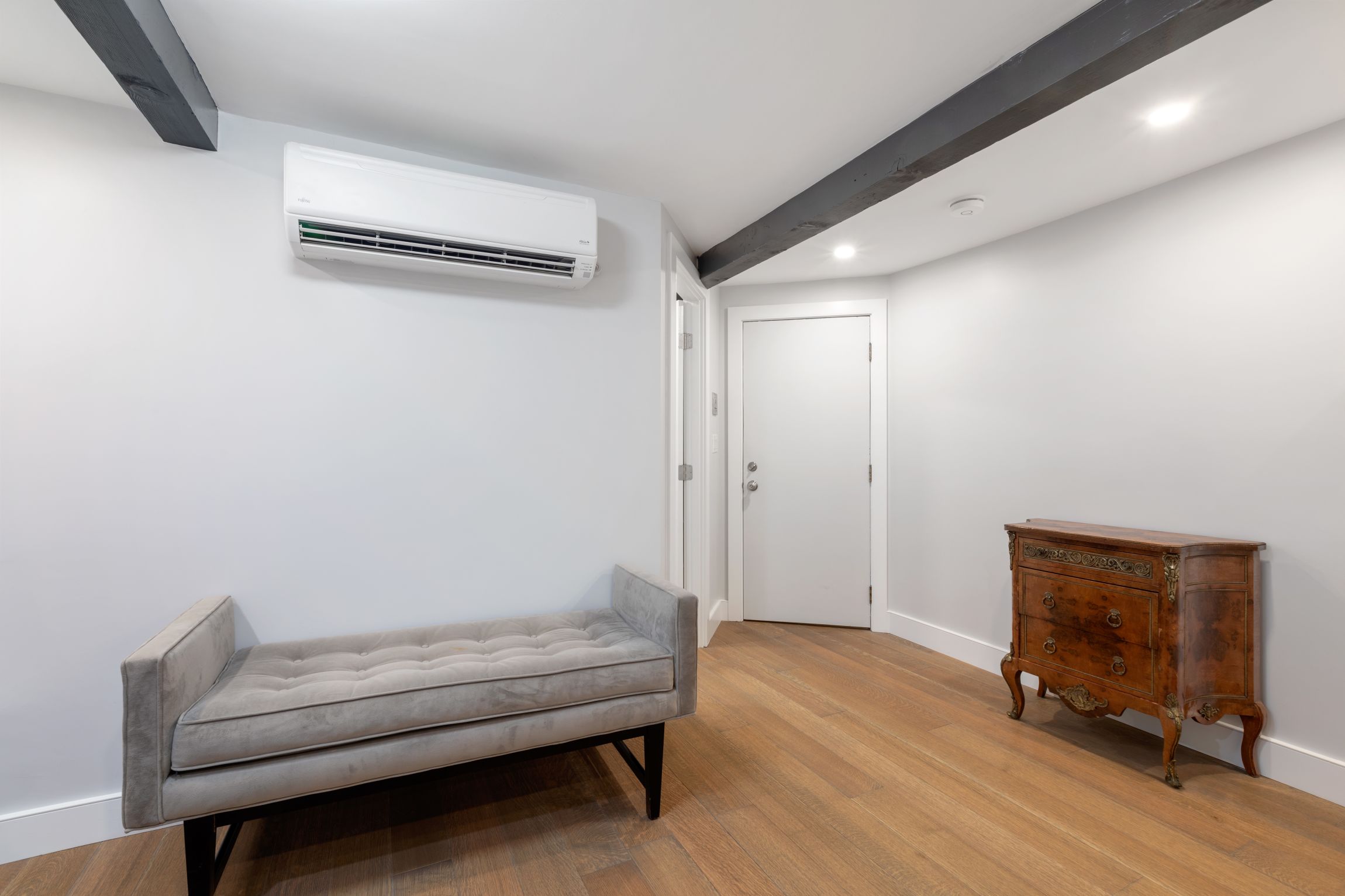 23 Unity St, North End