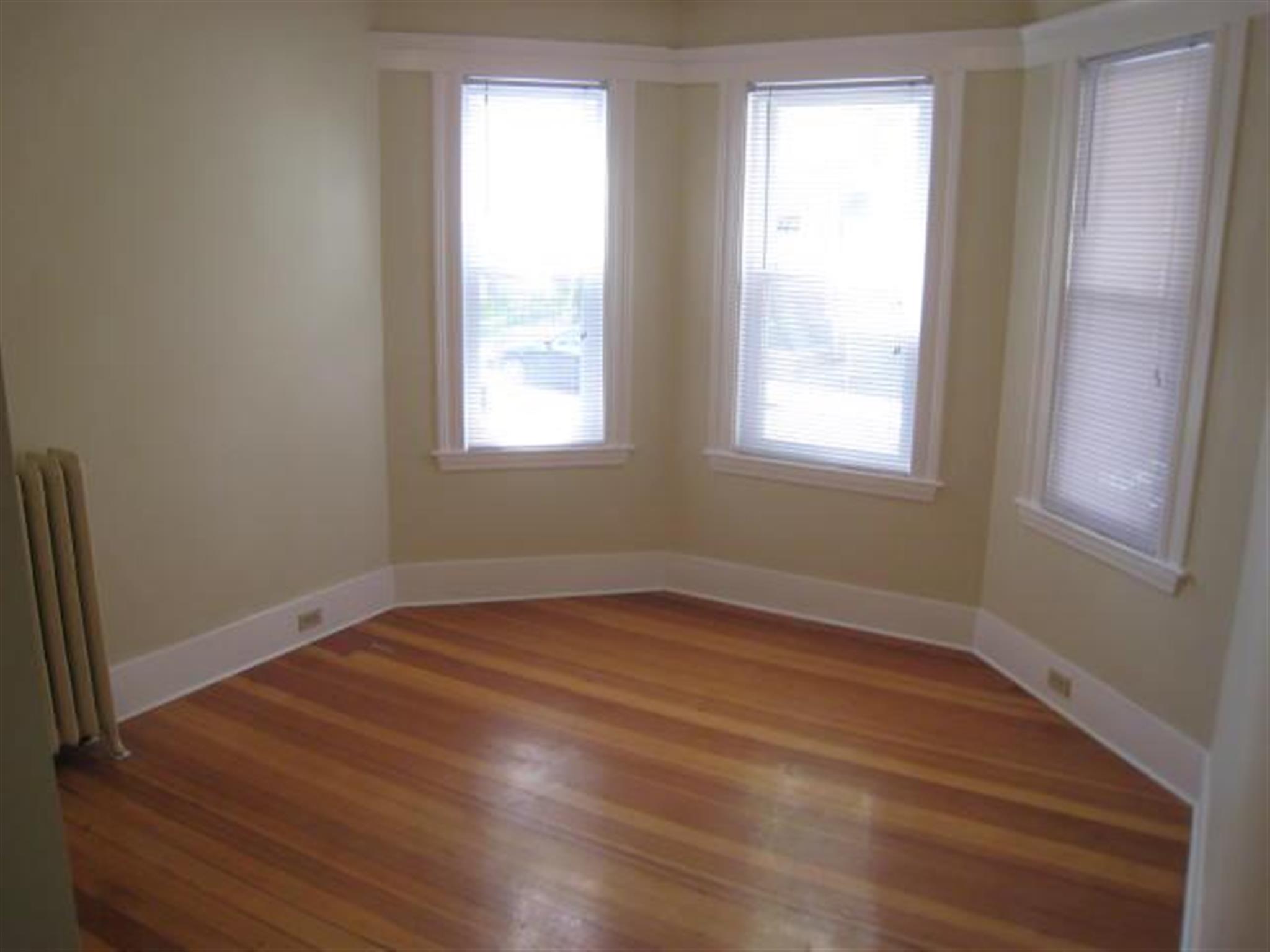 79 Conwell Ave, Teele Square