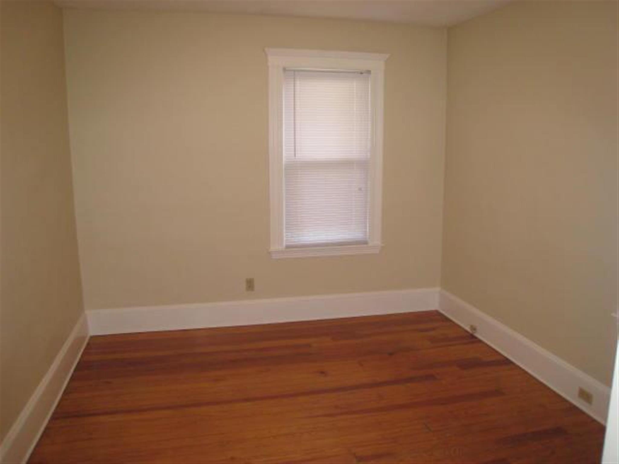 79 Conwell Ave, Teele Square