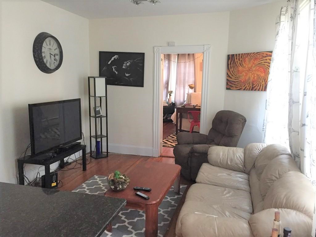 10 Bynner St, Jamaica Plain