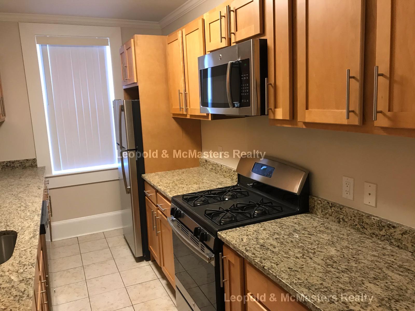 18 Short St, Coolidge Corner