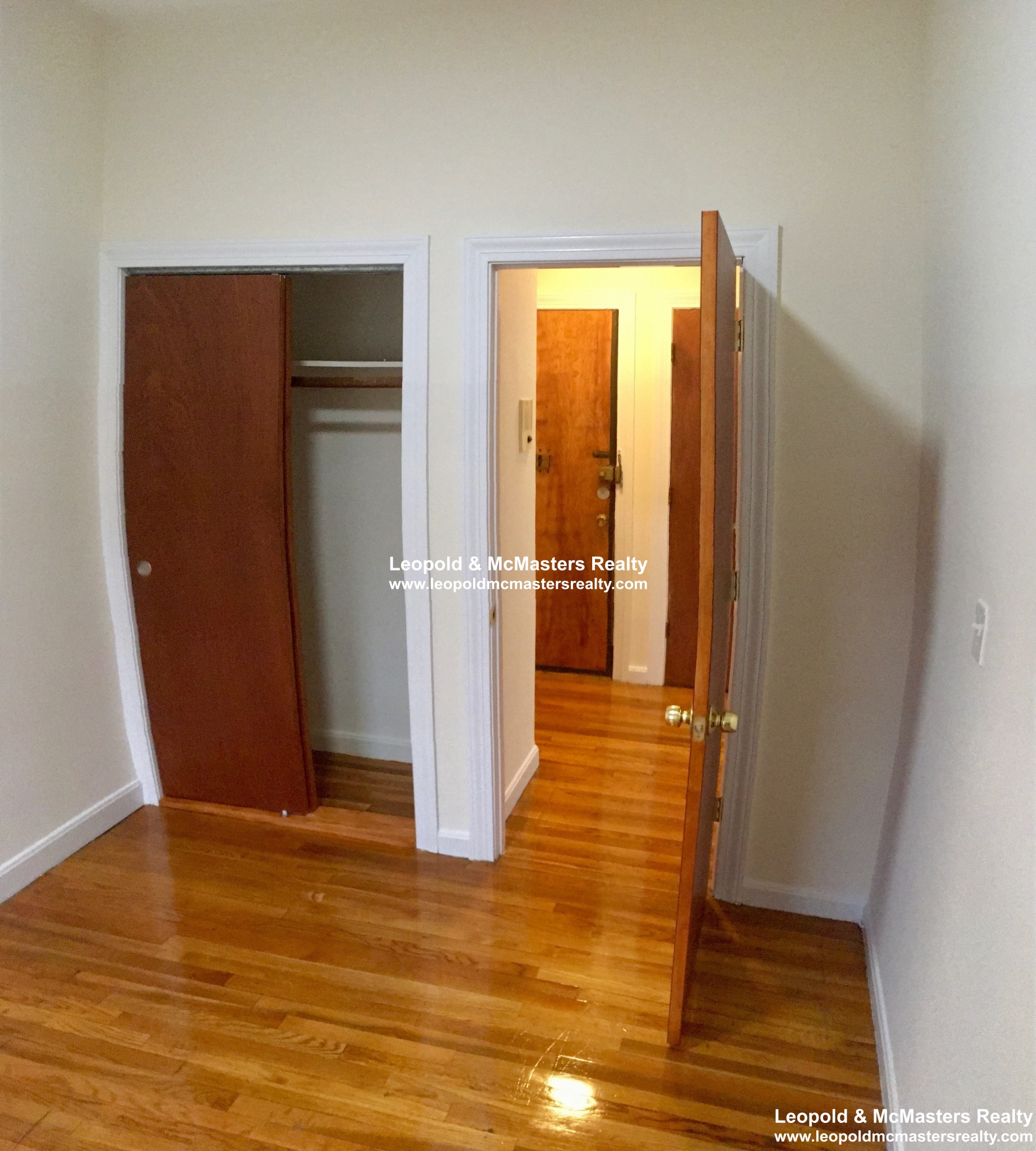 160 North Beacon St, Brighton