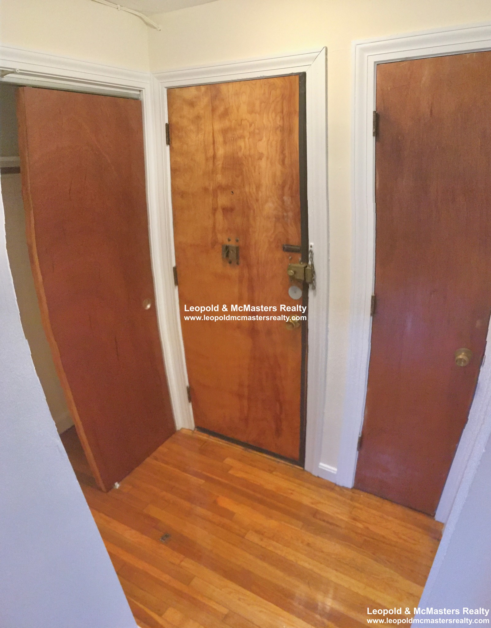 160 North Beacon St, Brighton