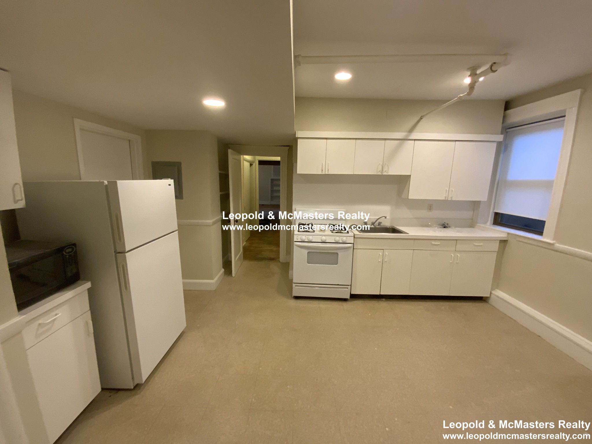 94 Longwood Ave, Coolidge Corner