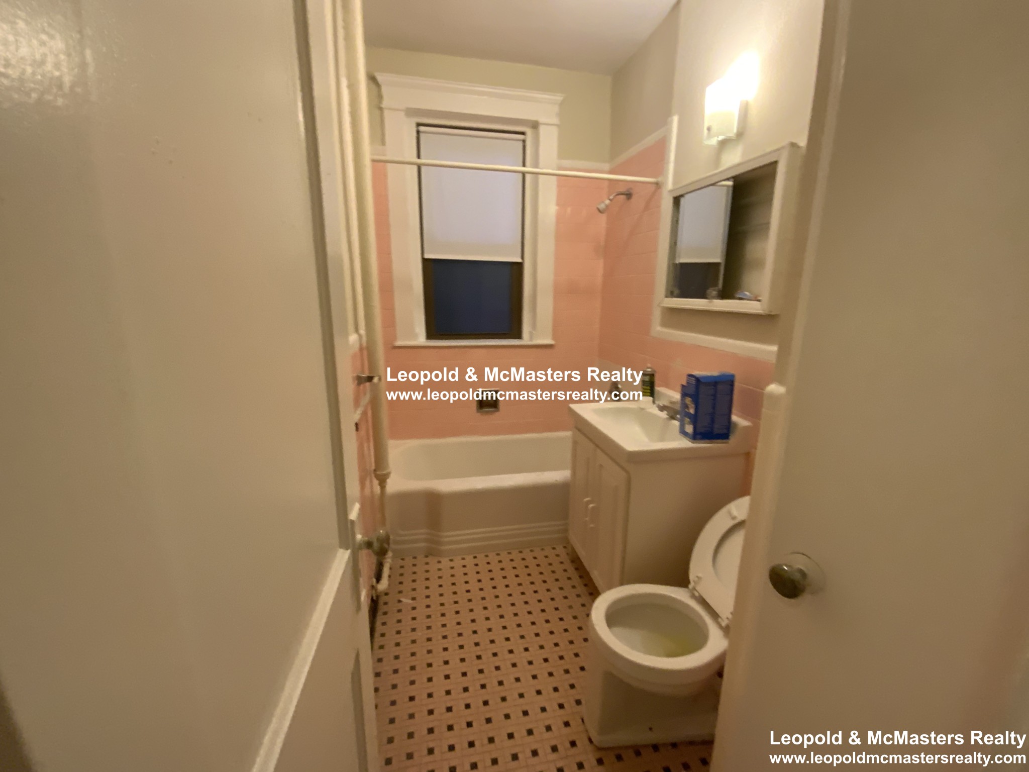 94 Longwood Ave, Coolidge Corner