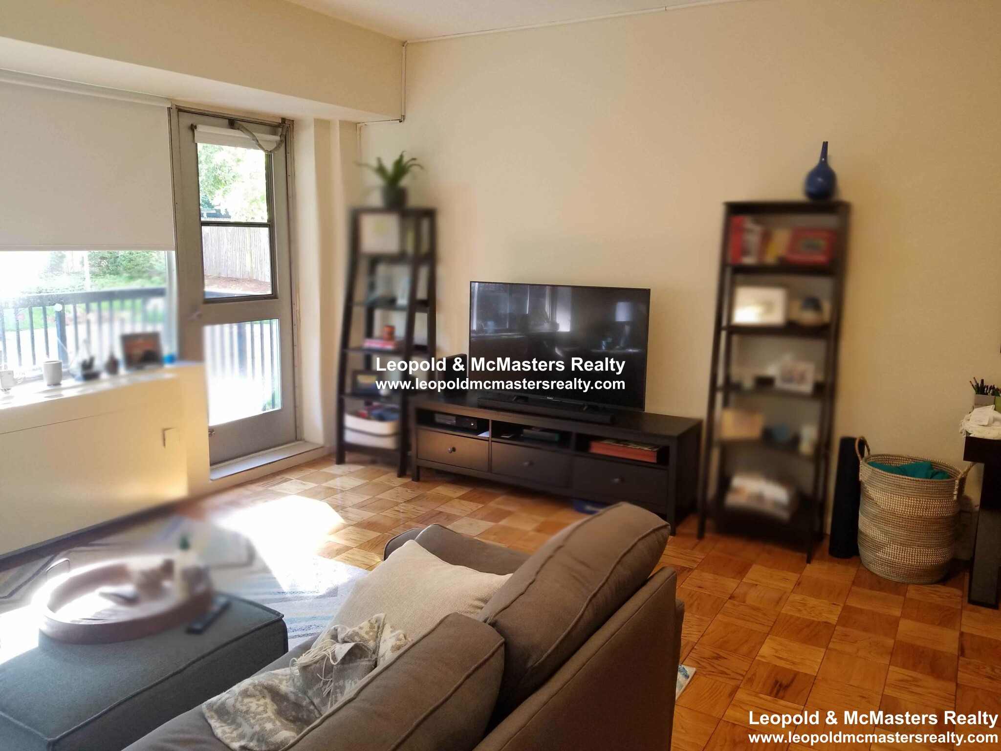 101 Monmouth St, Longwood