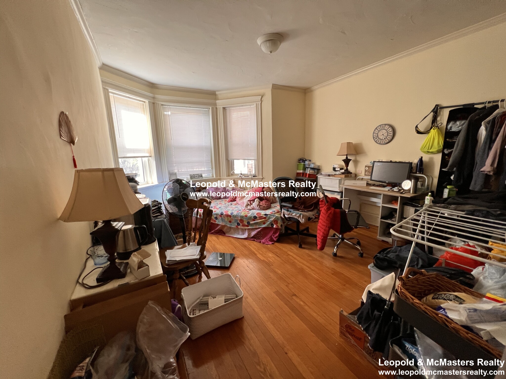 100 Queensberry St, Fenway