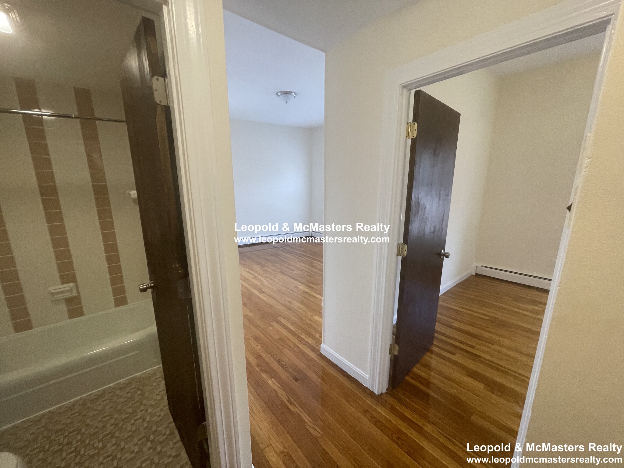 160 North Beacon St, Brighton