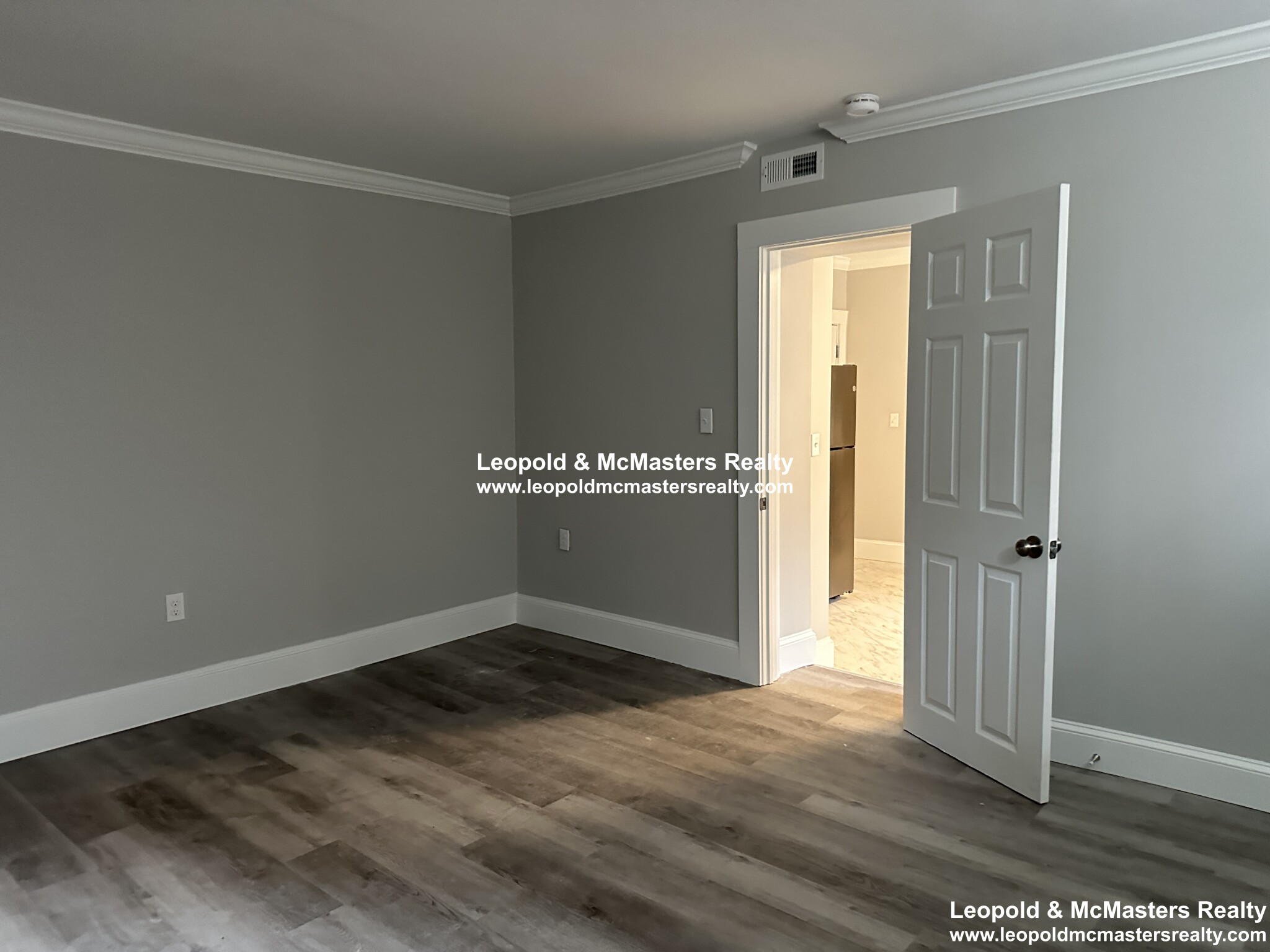 94 Longwood Ave, Coolidge Corner