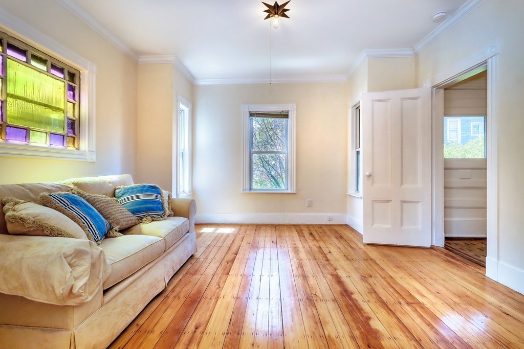 5 Standford Ter, Porter Square