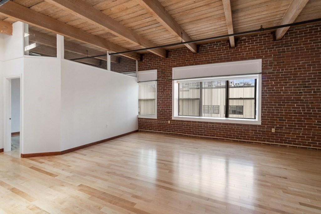 33 Sleeper St, Seaport District