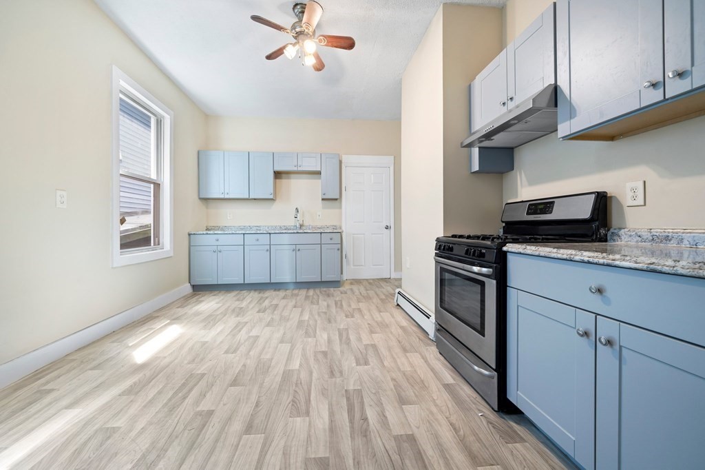 23 Cottage St, Dorchester