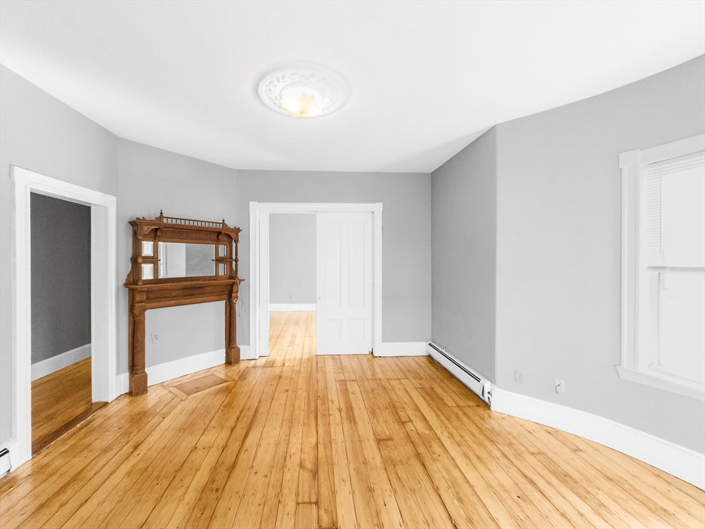 306 Centre St, Jamaica Plain