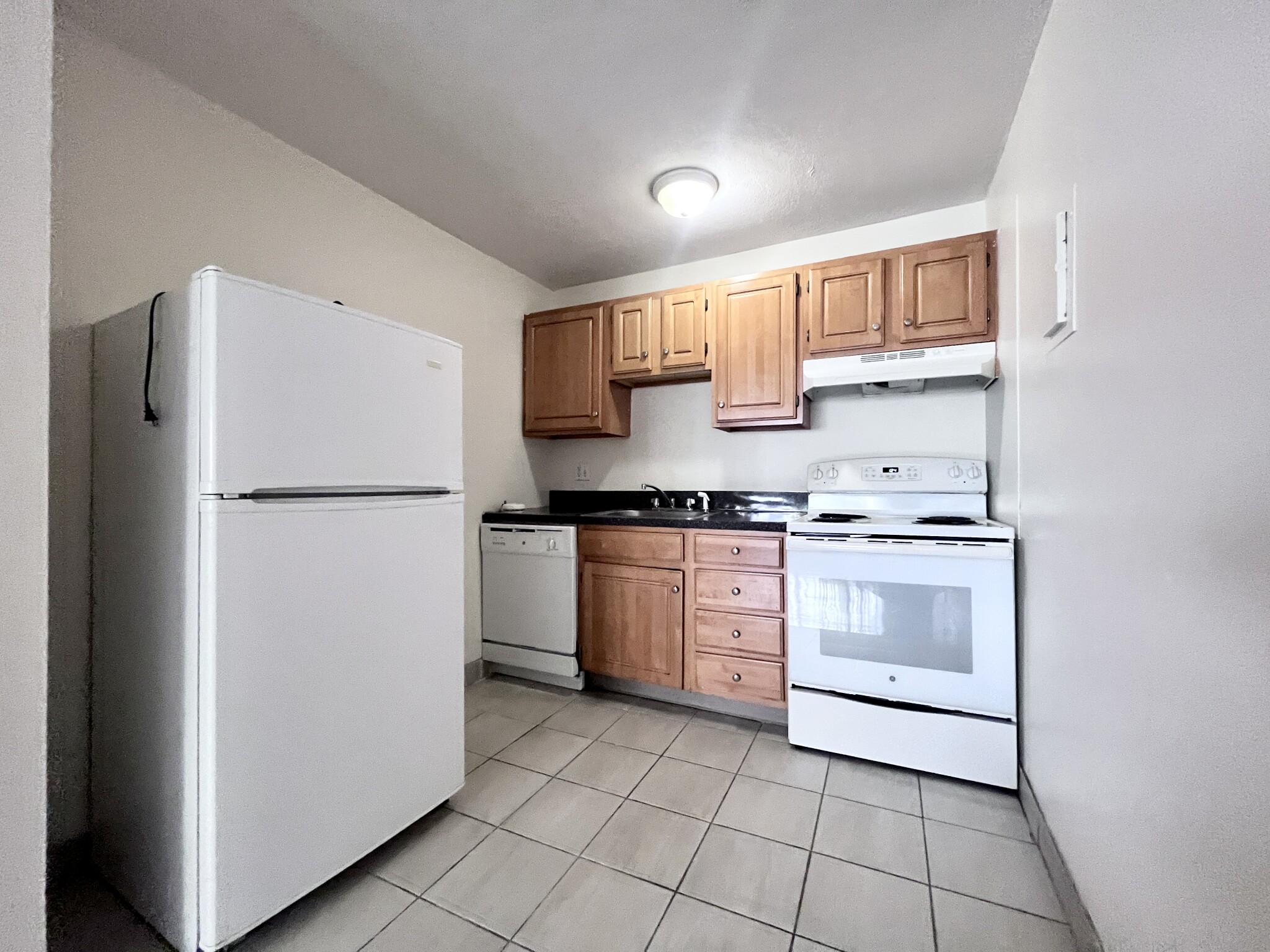 84 Gardner St, Allston