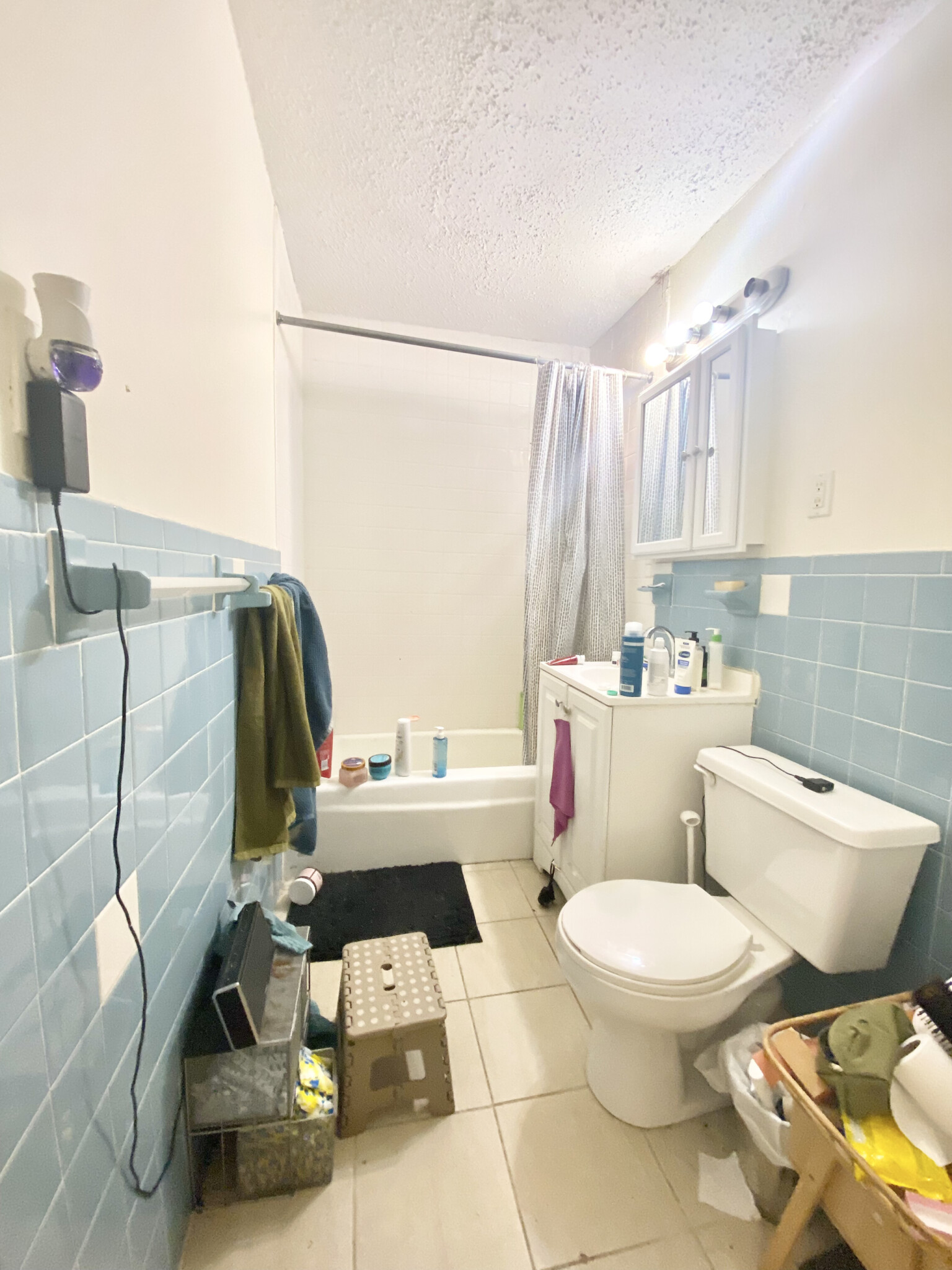 84 Gardner St, Allston