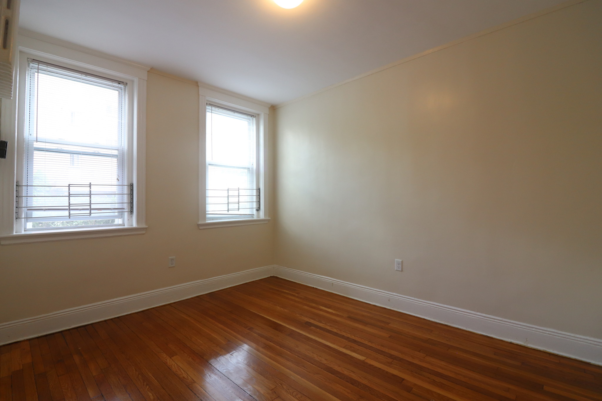 84 Sutherland Rd, Brighton