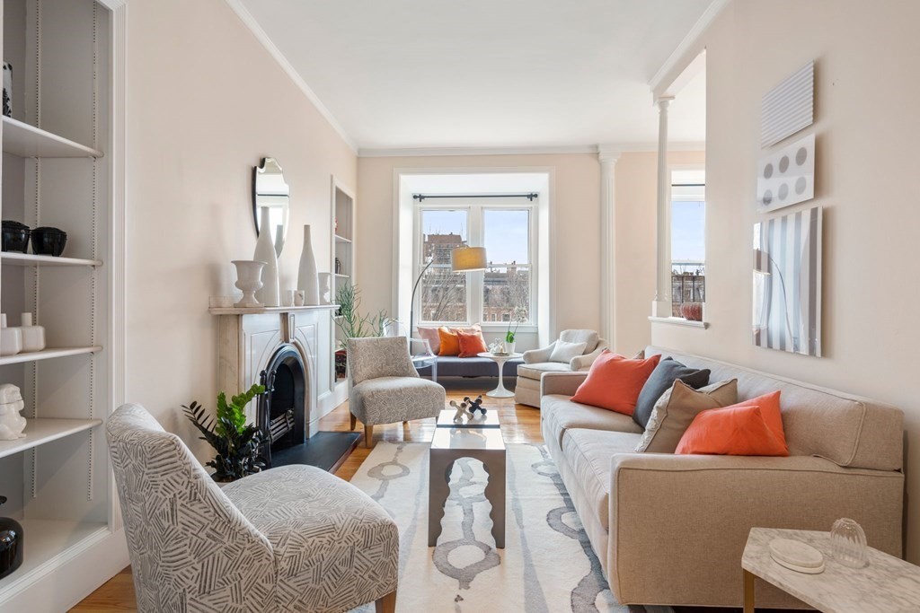 84 Commonwealth Ave, Back Bay