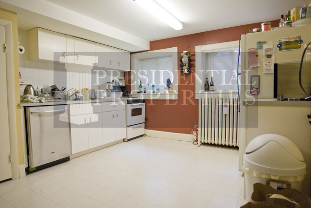 1748 Beacon St, Beacon Hill