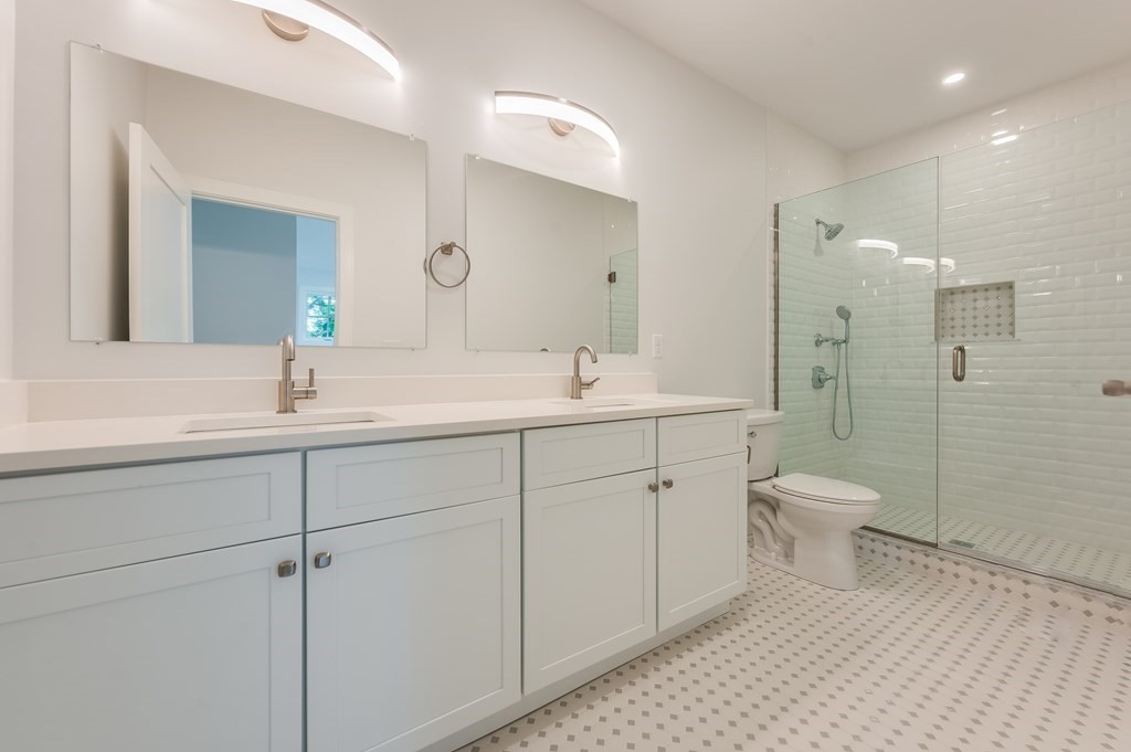 59 Hemman St, Roslindale