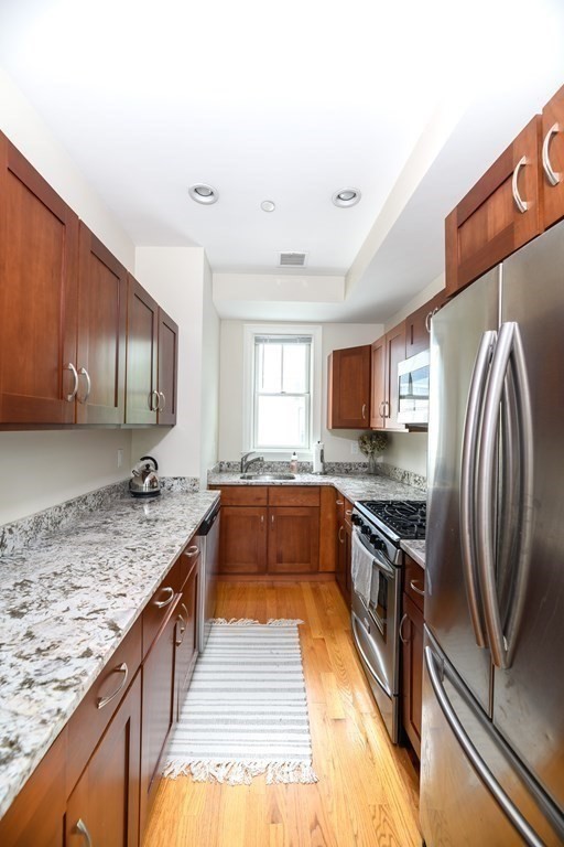 5 Dodge St, Cambridgeport