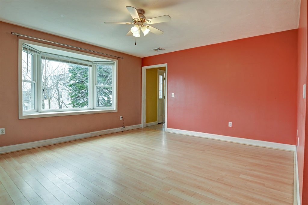 31 Westford St, Quincy