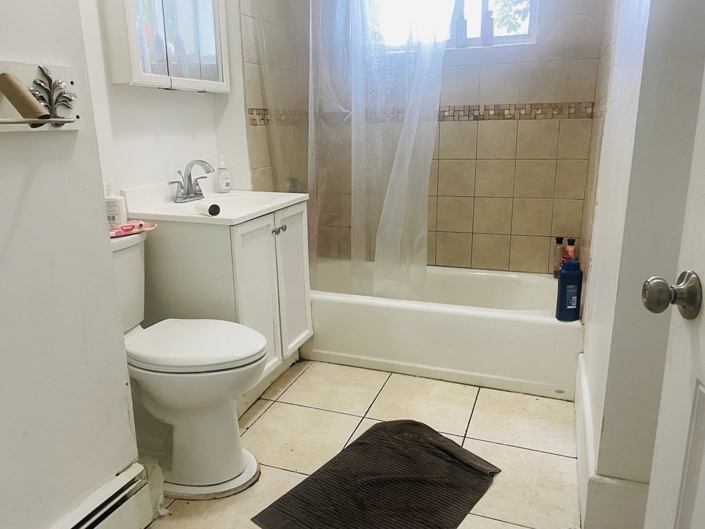 22 Ashford St, Allston