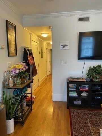 3 Grimes St, South Boston