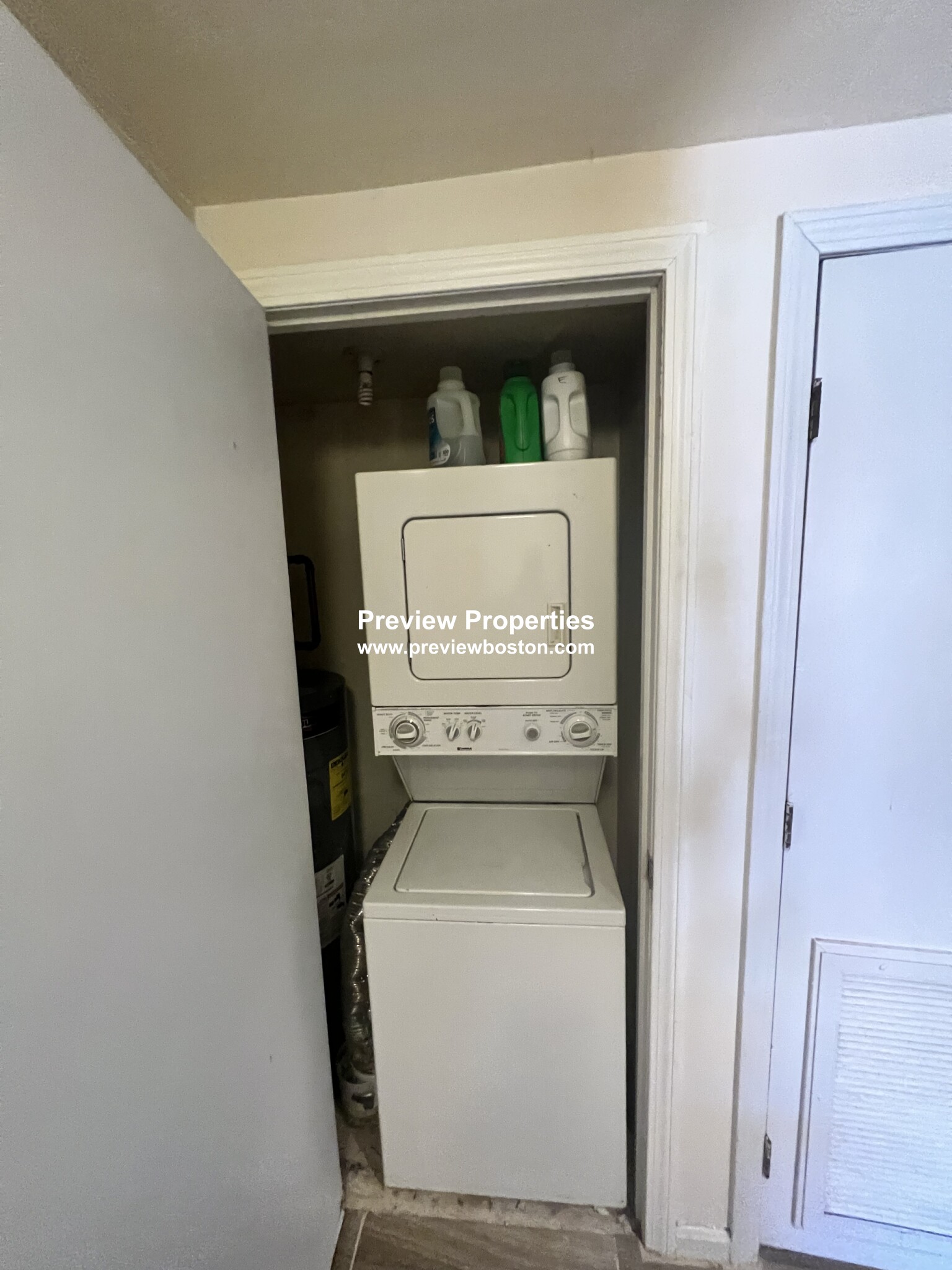 85 Brainerd Rd, Allston