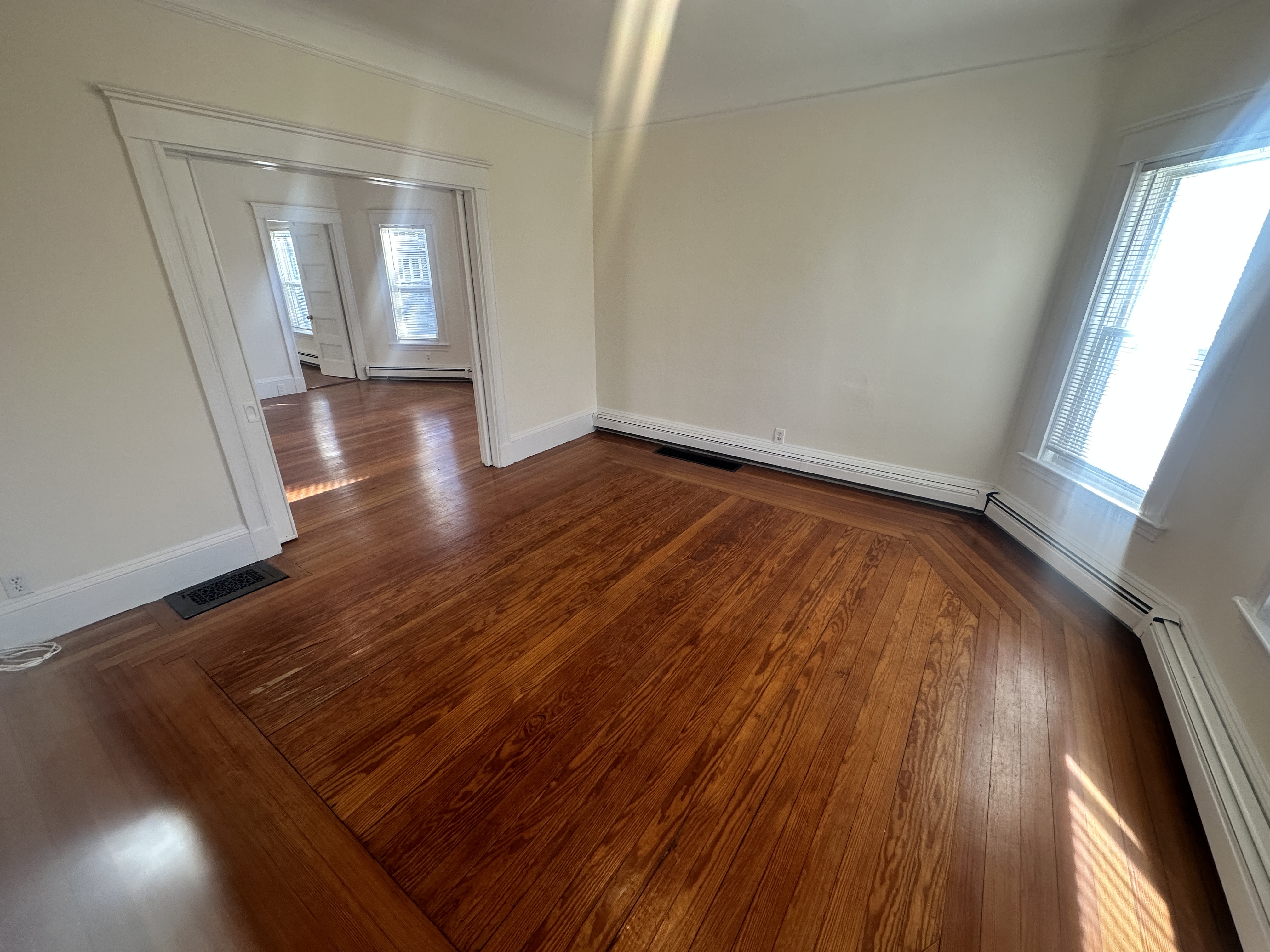 147 Willow Ave, Davis Square