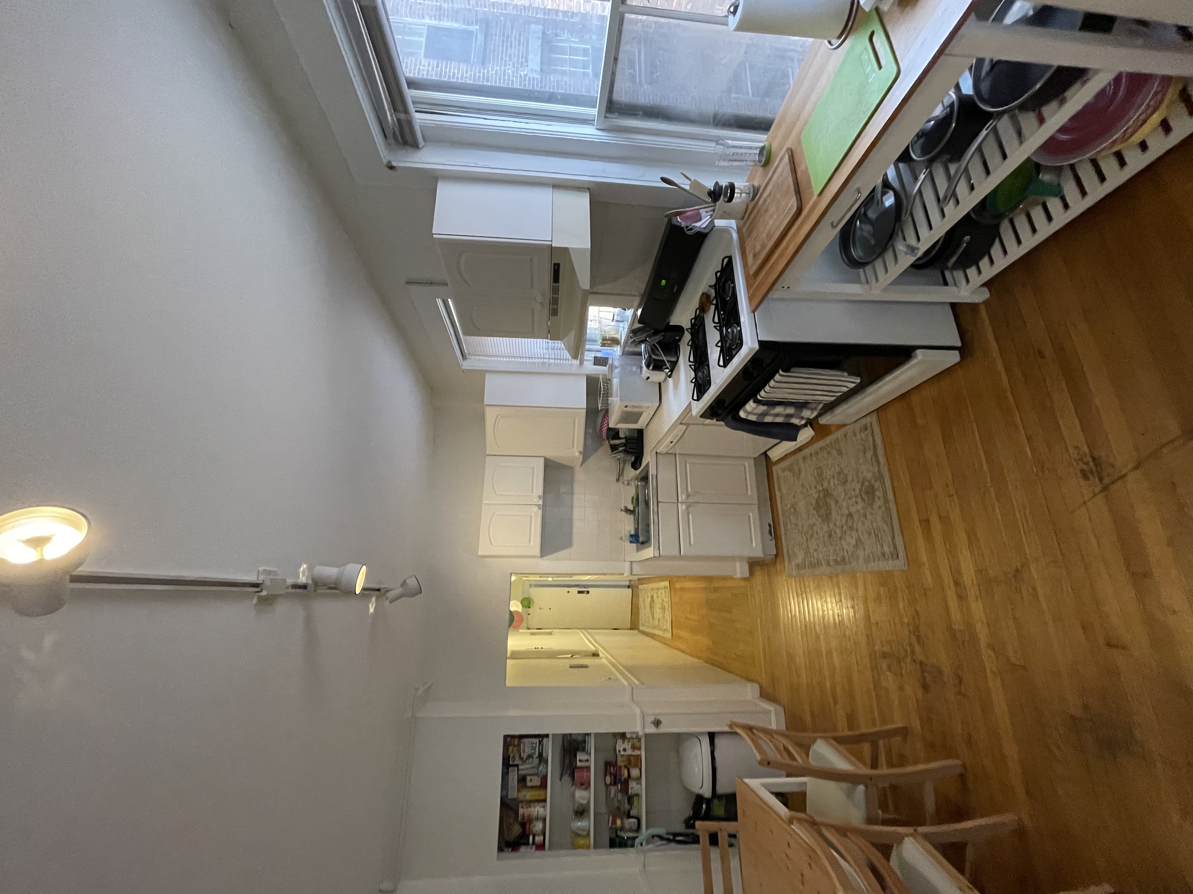 17 Irving St, Beacon Hill