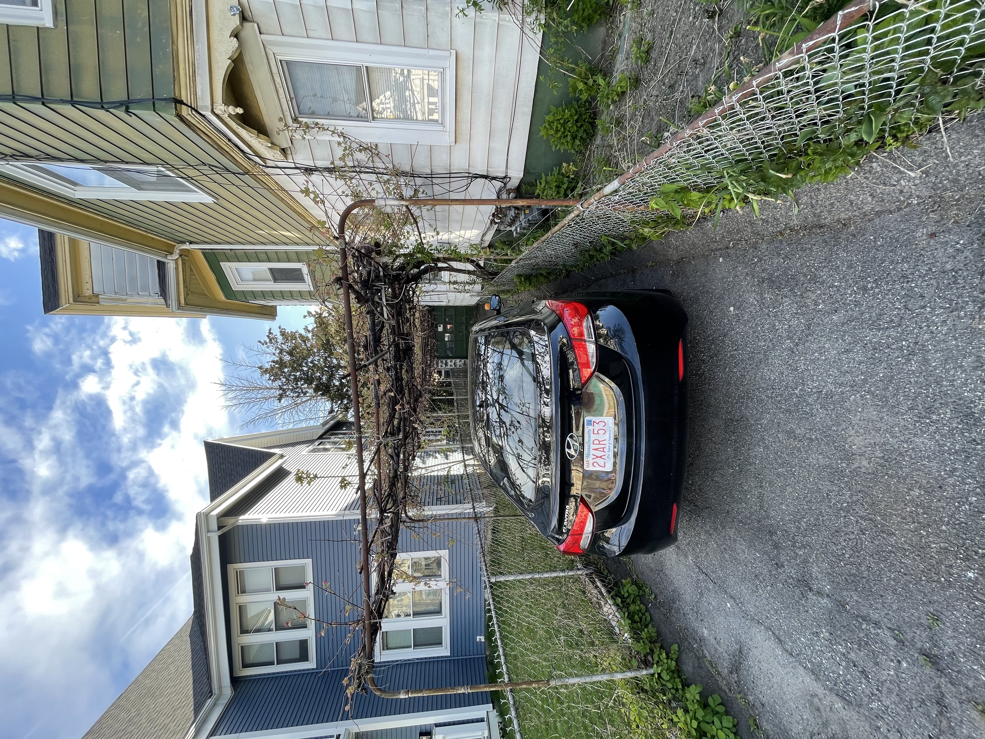 60 Elm St, Davis Square