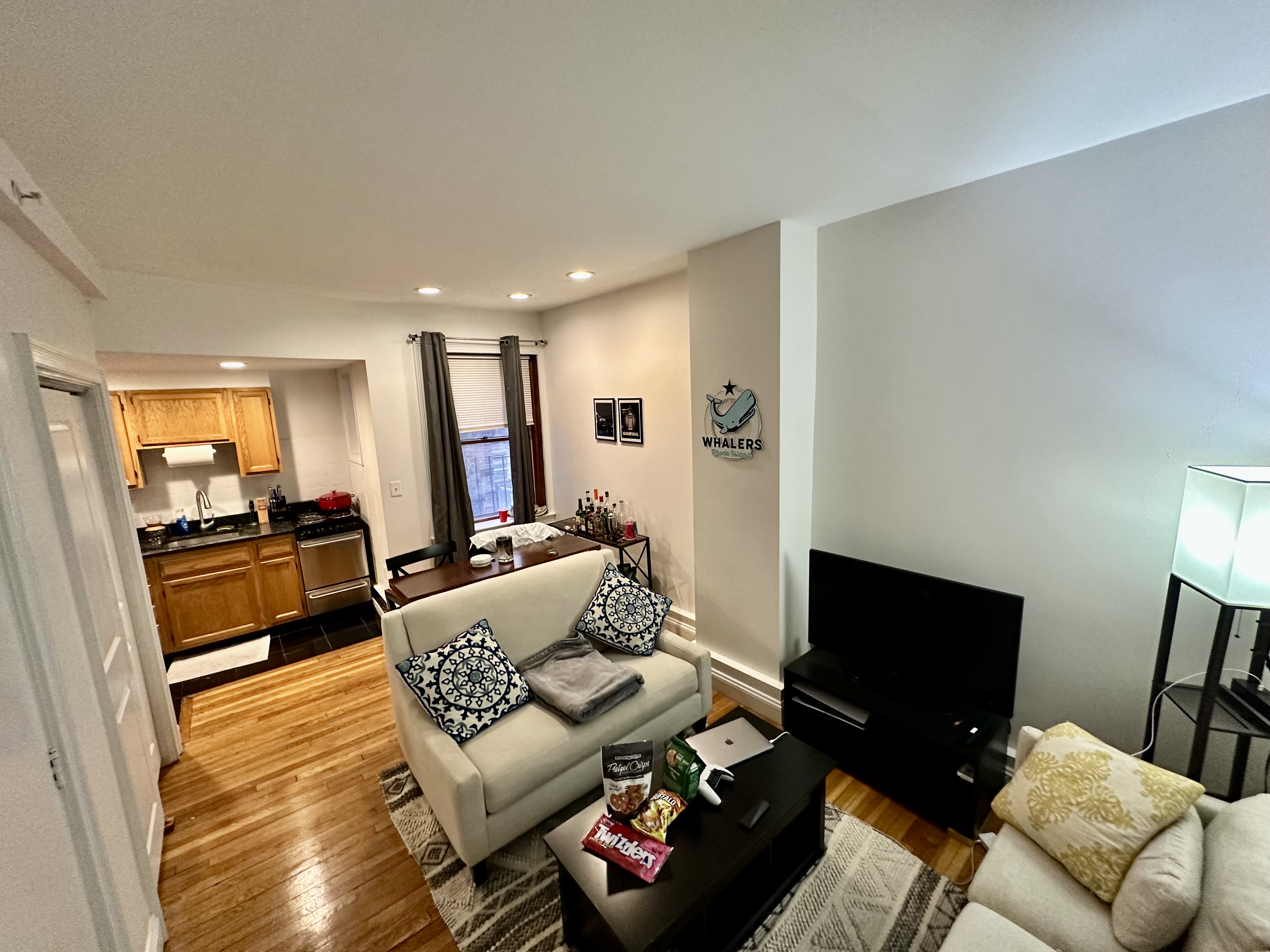 90 West Cedar, Beacon Hill