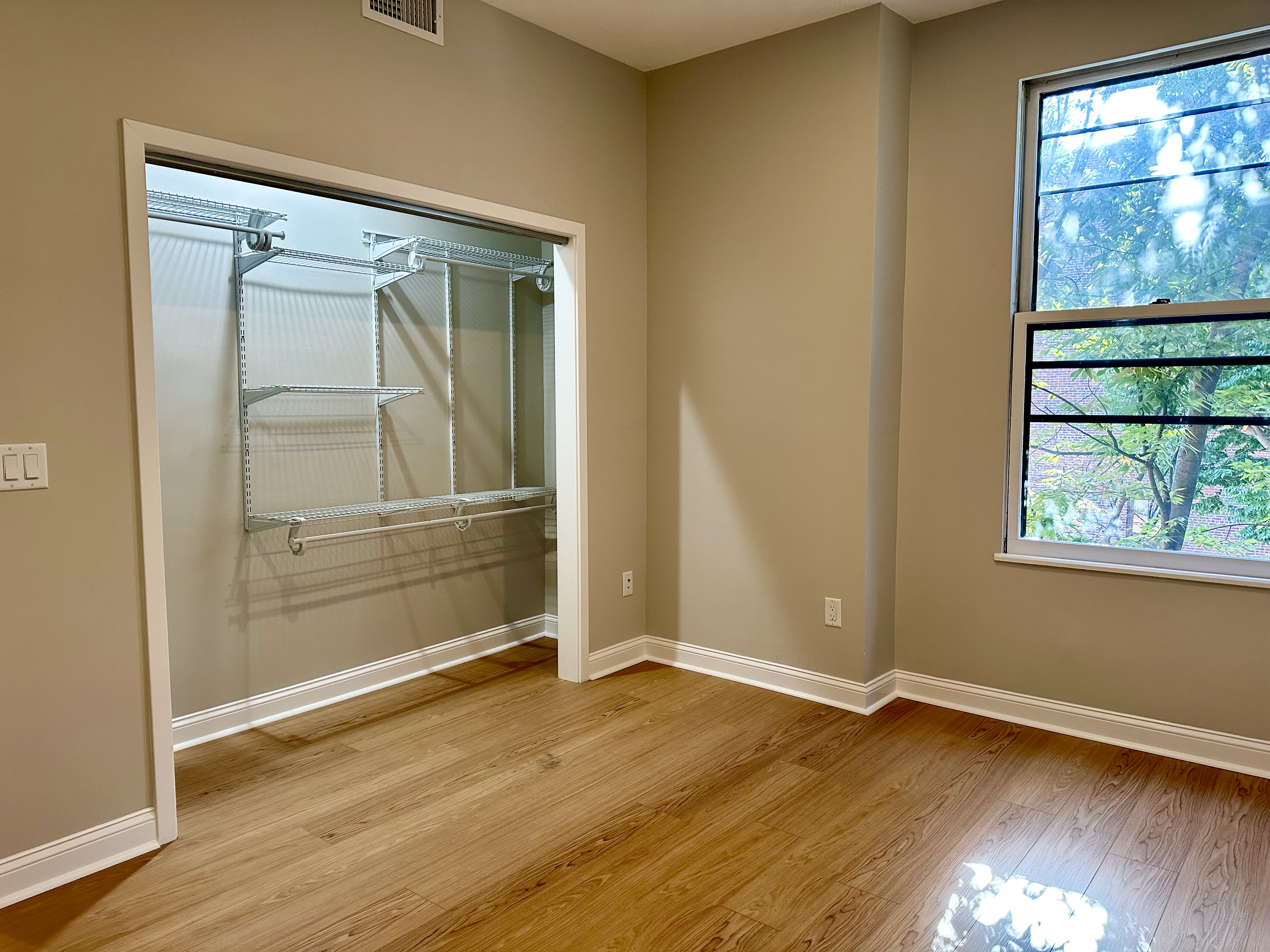 557 Columbus Ave, South End