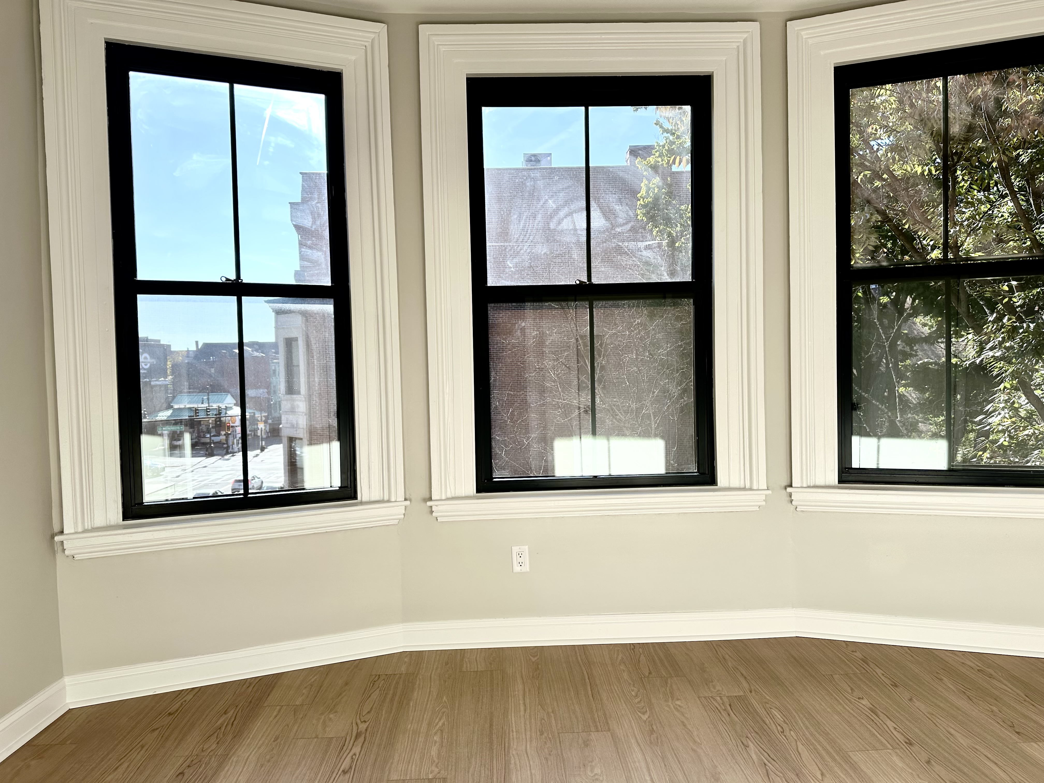 557 Columbus Ave, South End