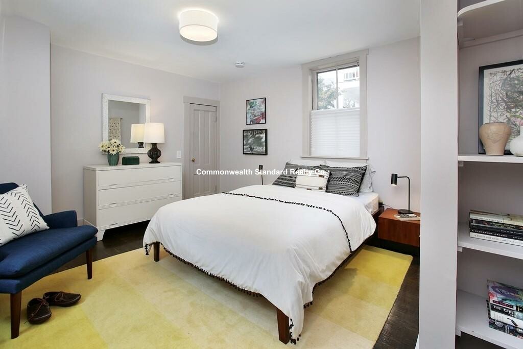 68 Boynton, Jamaica Plain