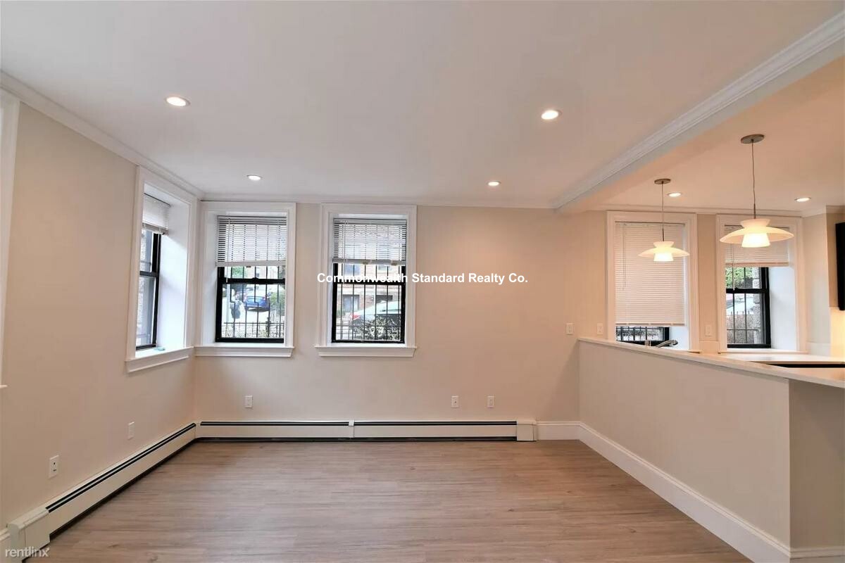 31 Glenville Ave, Allston