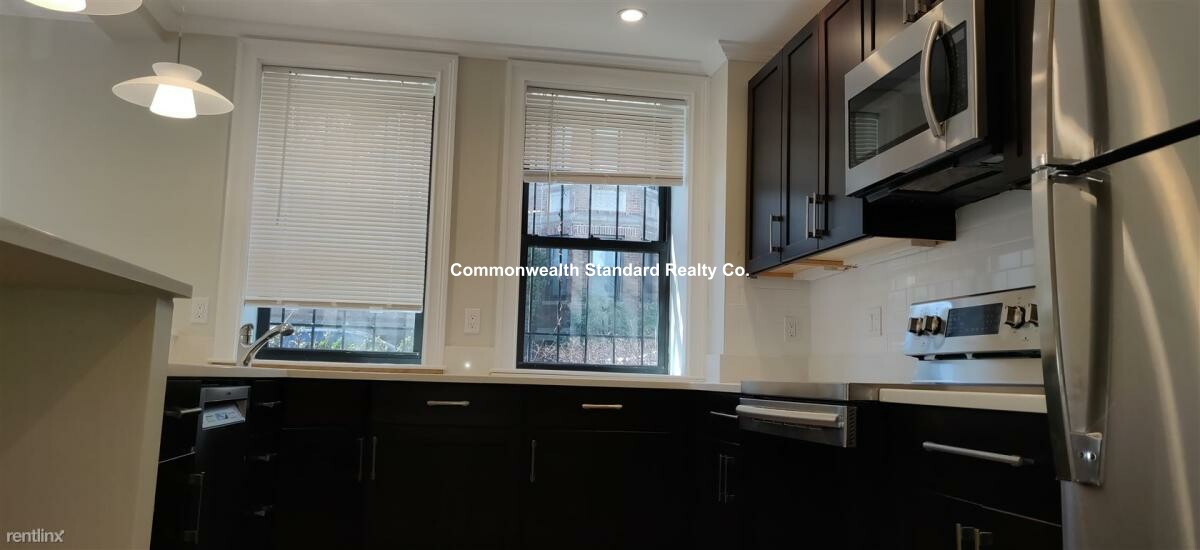 31 Glenville Ave, Allston