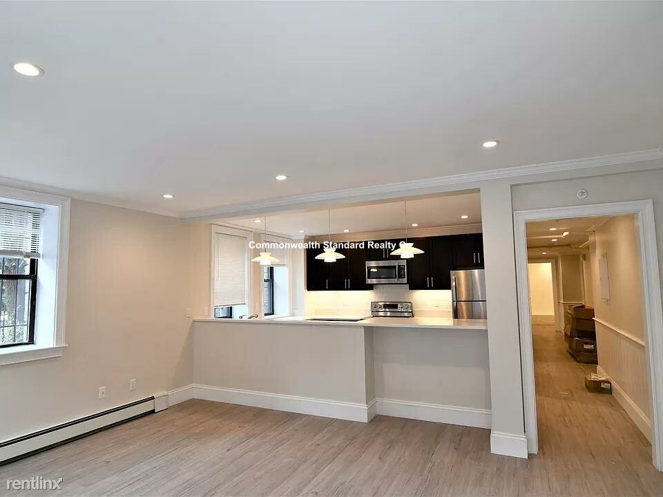 31 Glenville Ave, Allston