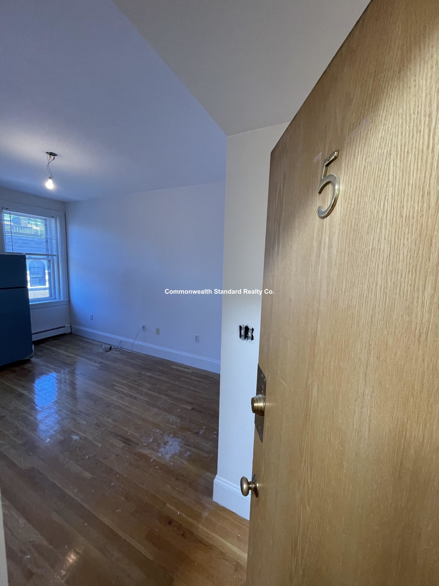 90 W Cedar, Beacon Hill