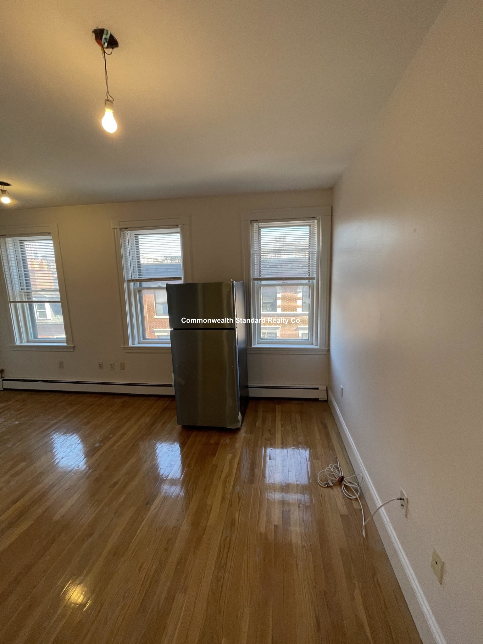 90 W Cedar, Beacon Hill