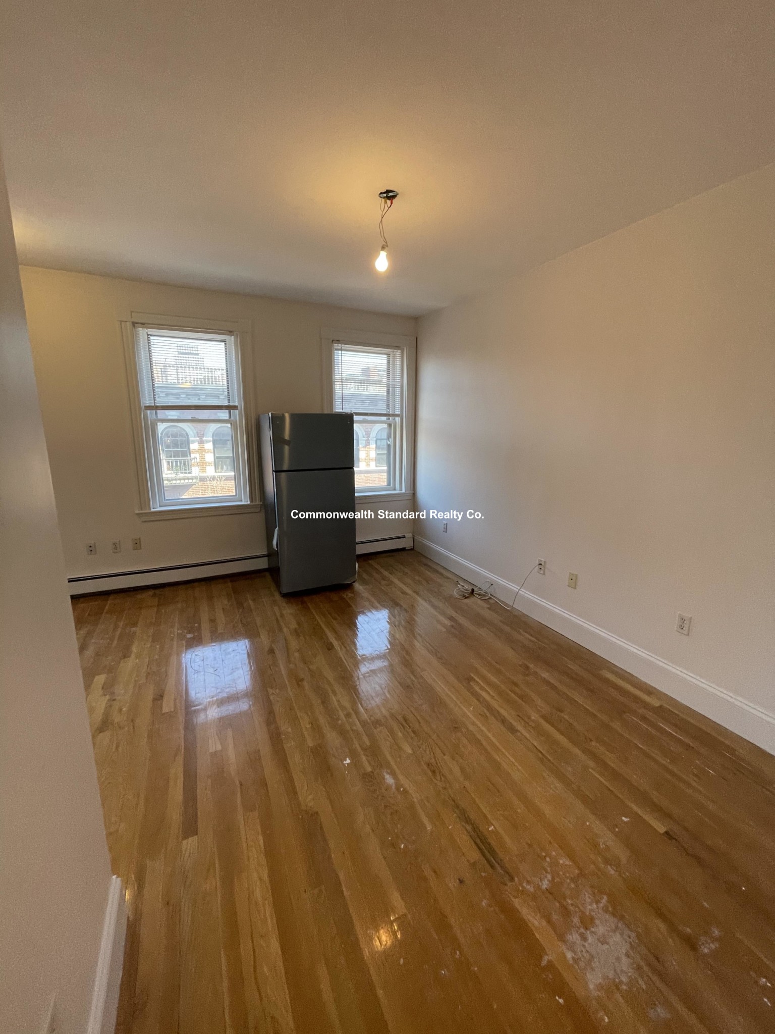 90 W Cedar, Beacon Hill