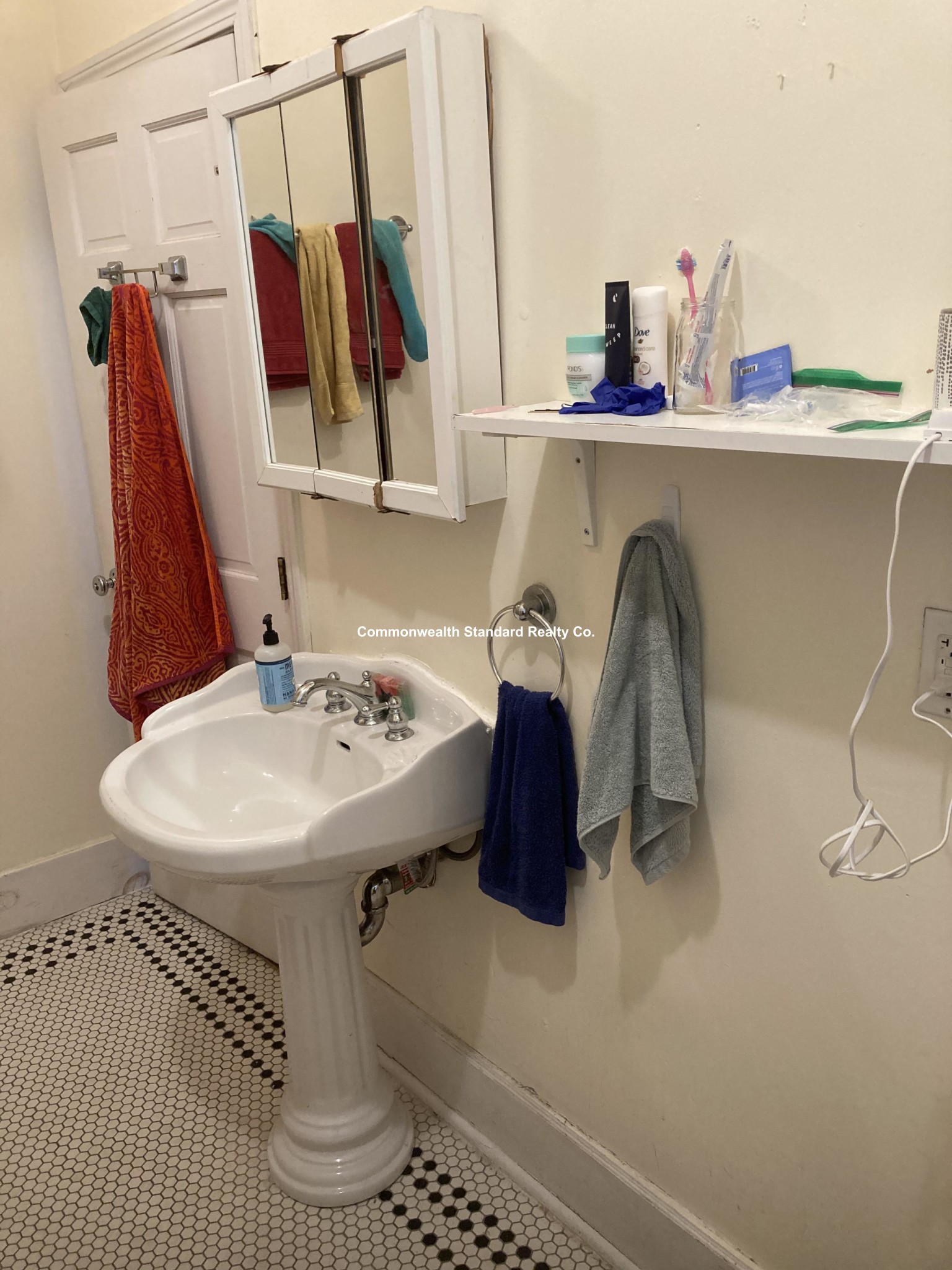 12 Hancock, Beacon Hill